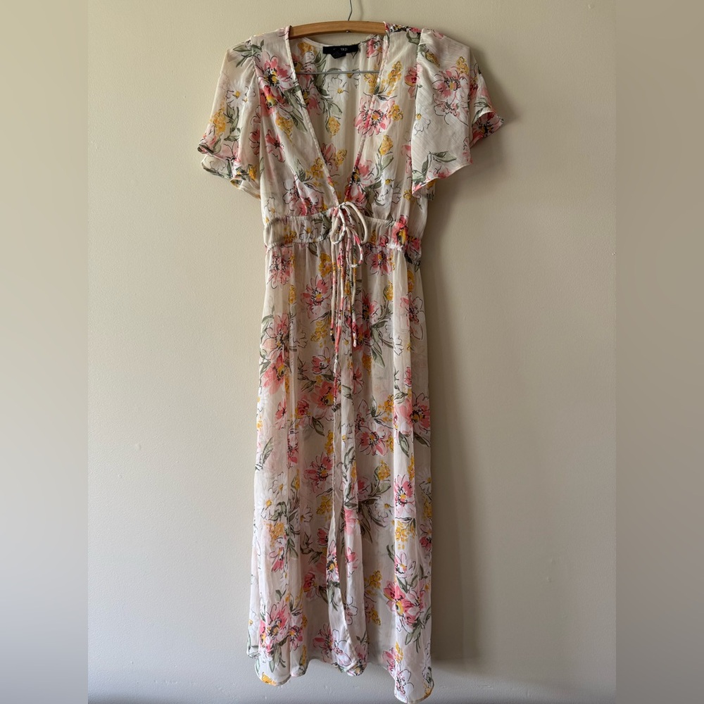 Forever 21 Floral Print cover up Dress in Cream and Pink with ties in front